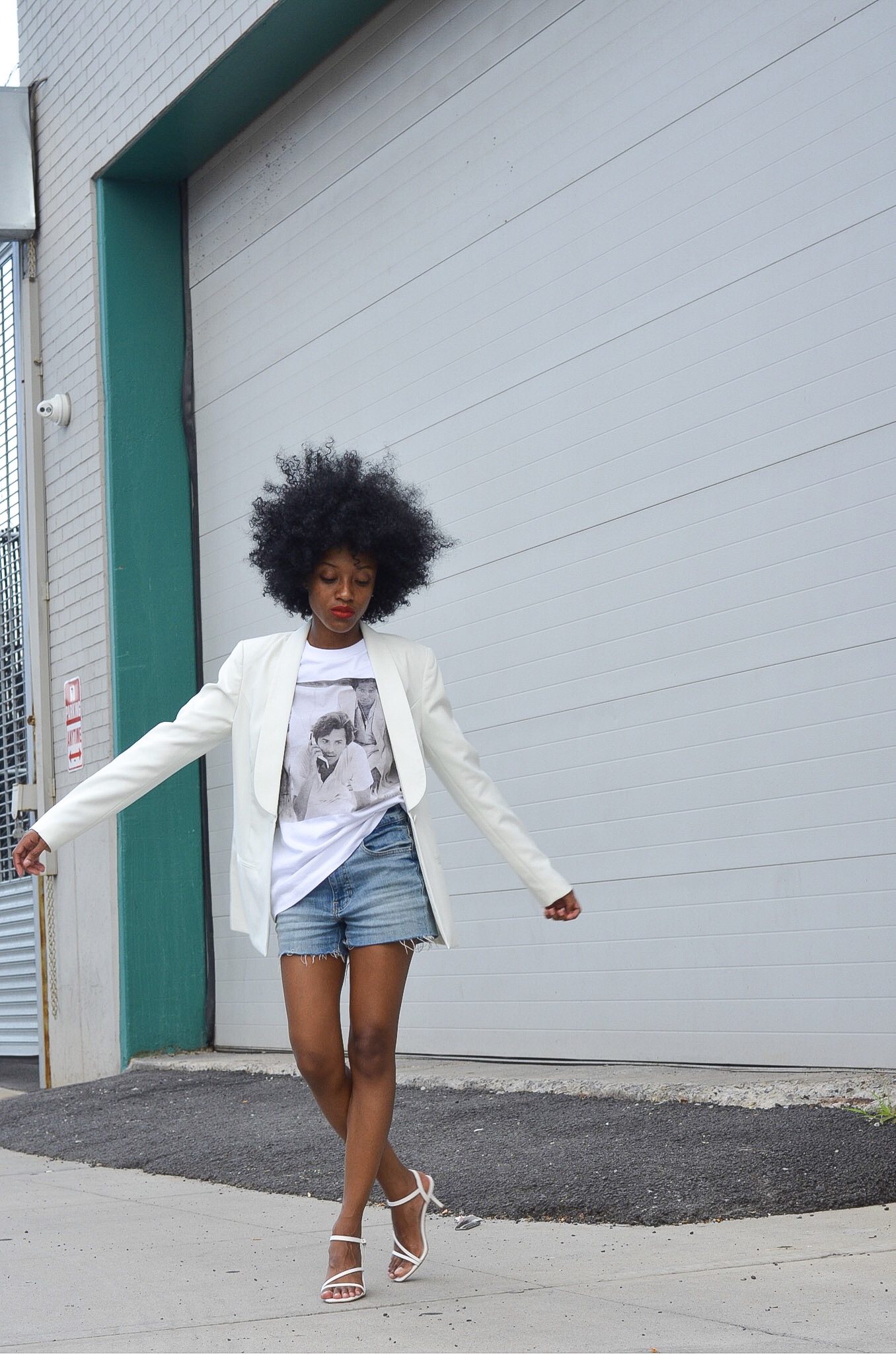 Fashion Blogger Kamara Williams on In Thing shares her 7 styling tips on how to get noticed at Fashion Week